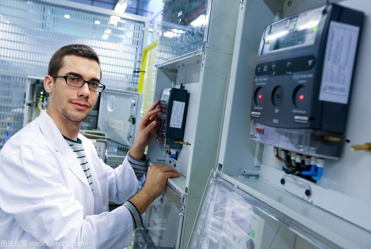 研究員。電器柜性能計(jì)數(shù)器。低壓微網(wǎng)絡(luò)。用于智能電網(wǎng)和智能電表的測(cè)試和證書(shū)服務(wù)。電力電子設(shè)備認(rèn)證。技術(shù)服務(wù)行業(yè)。tecnaliaresearch&innovationbizkaiabasquecountry,西班牙。